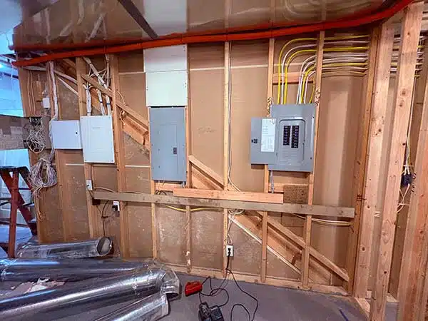 Electrician in Lone Tree, CO