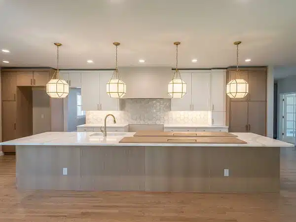 Electrician in Highlands Ranch, CO